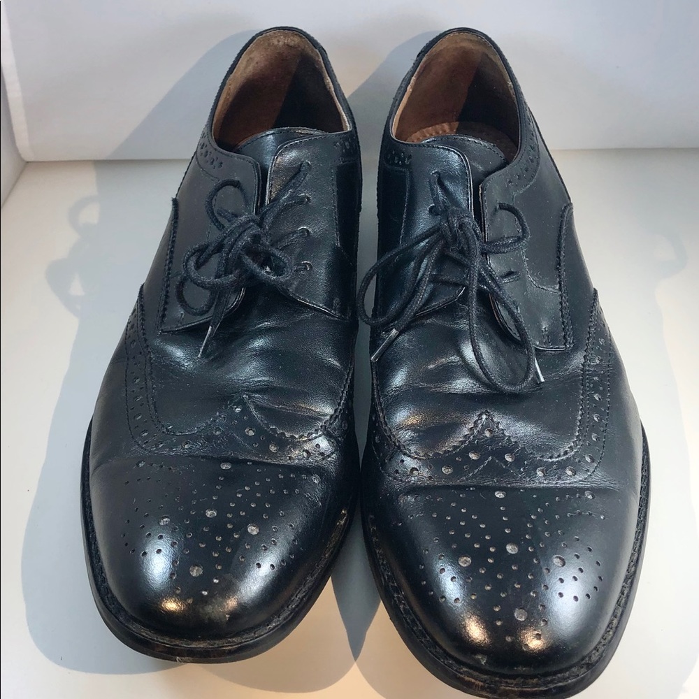 Aston Grey Collection Black Wingtip Dress Oxford
